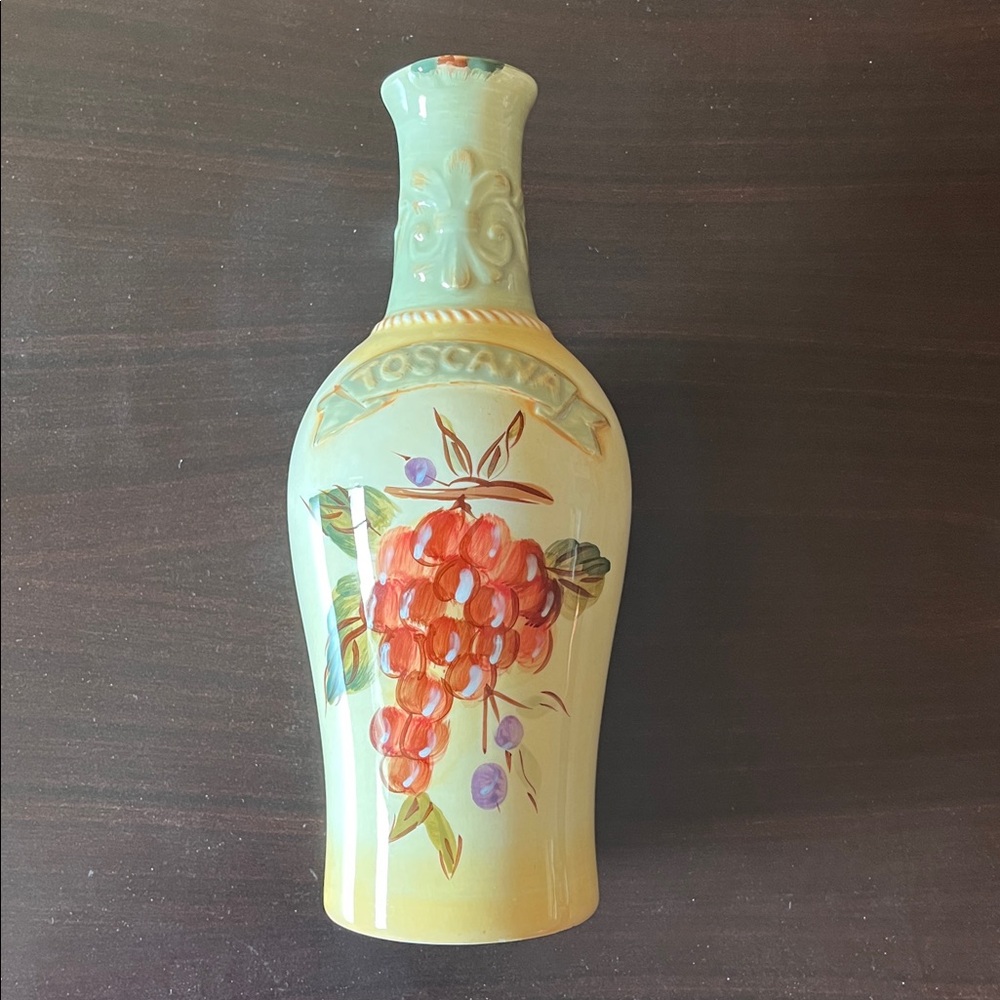 Certified International Toscana Olive oil dispenser. 9” tall